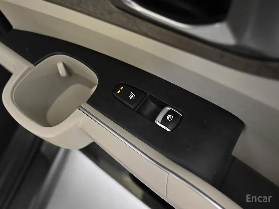 Фото 16 - Kia Sorento