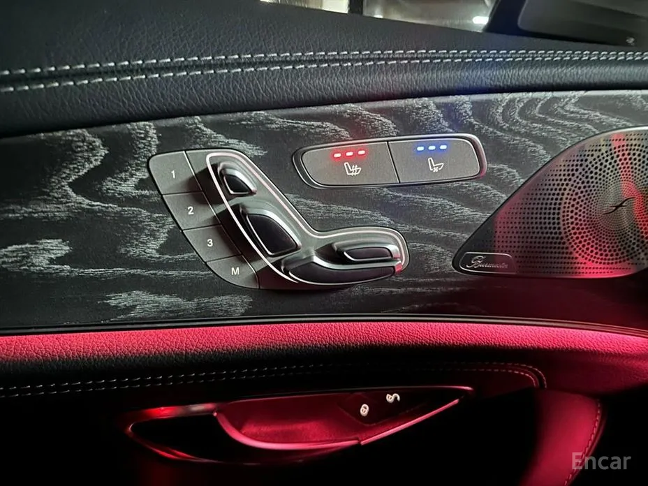 Фото 10 - Mercedes-Benz CLS-Class