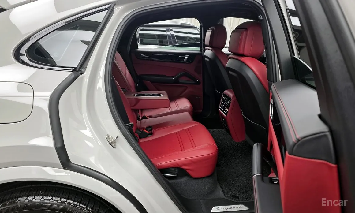 Фото 12 - Porsche Cayenne