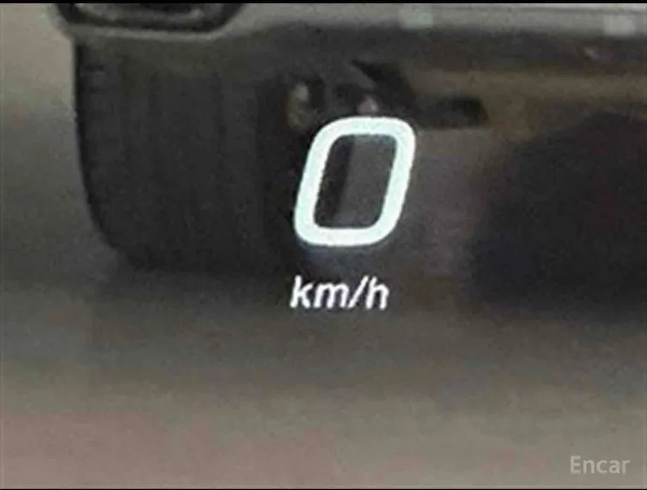 Фото 15 - Maserati Grecale