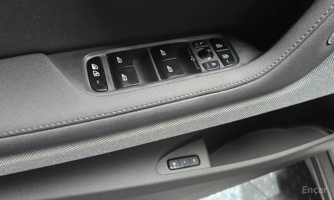 Фото 14 - Polestar 2