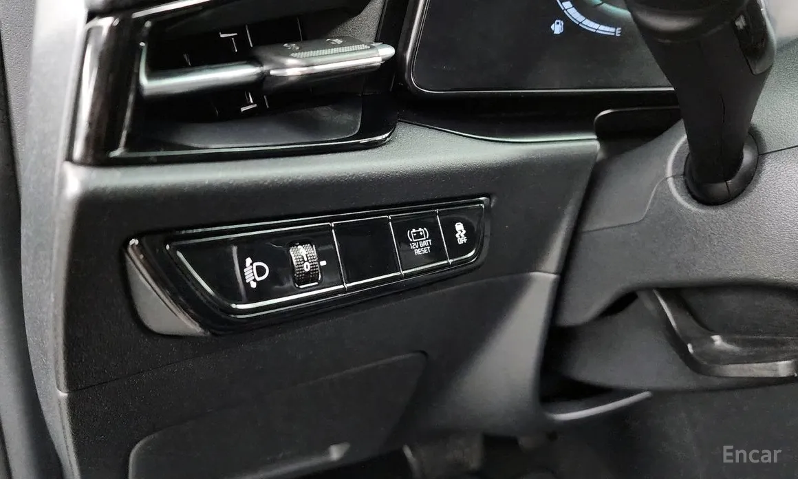 Фото 16 - Kia Niro