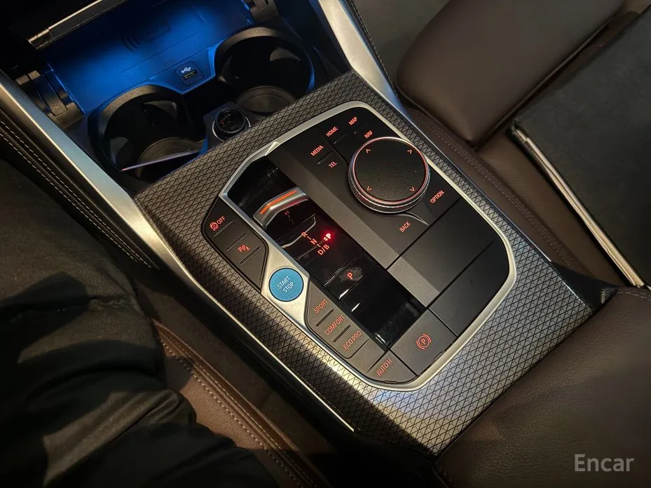 Фото 10 - BMW i4