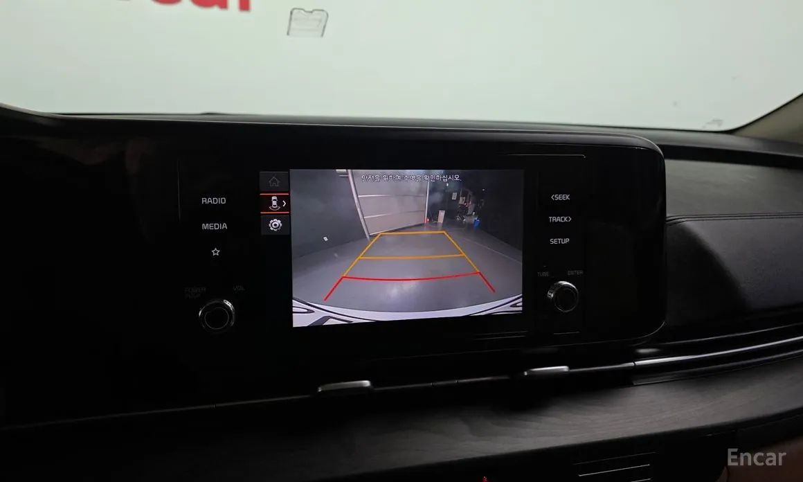 Фото 16 - Kia Carnival