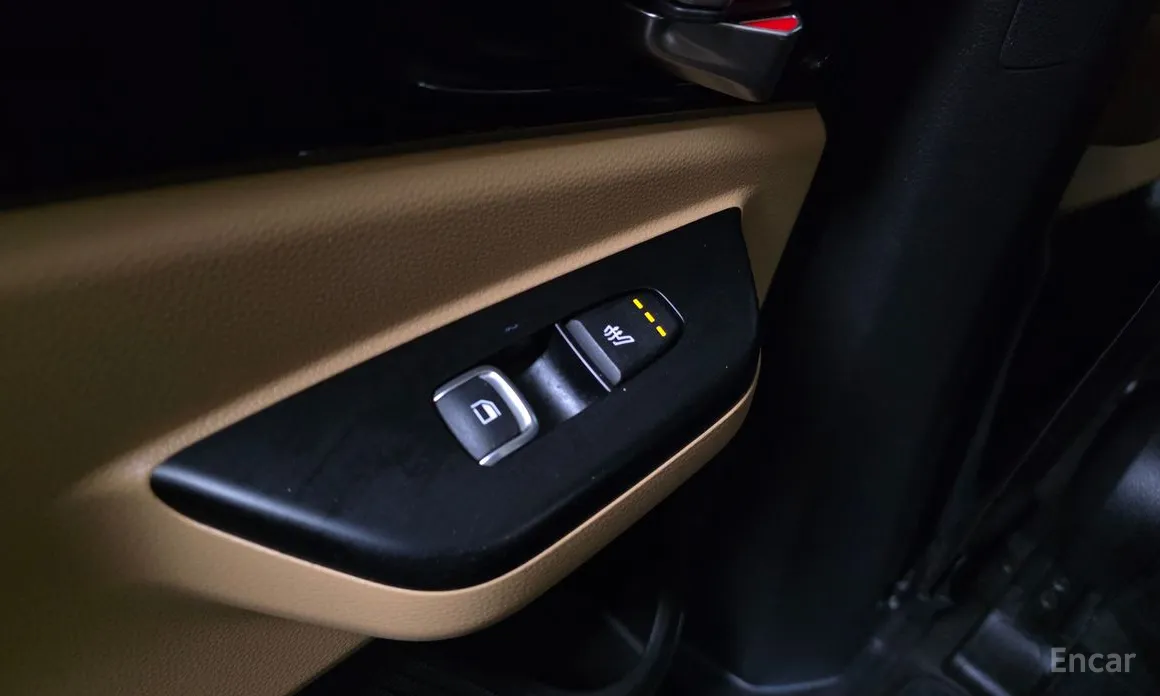 Фото 18 - Kia Carnival