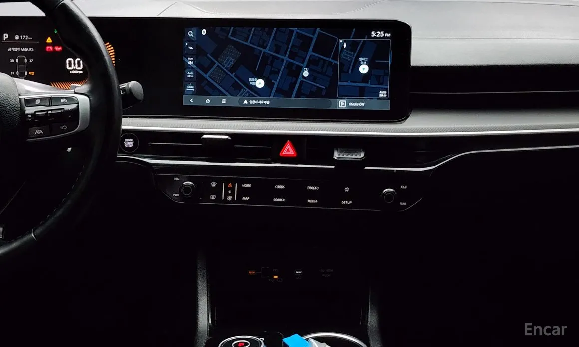 Фото 14 - Kia K5