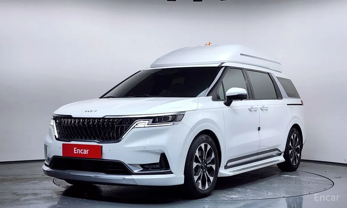 Фото 1 - Kia Carnival