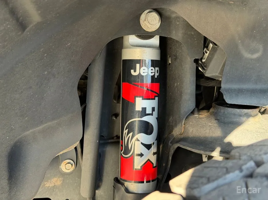 Фото 13 - Jeep Gladiator