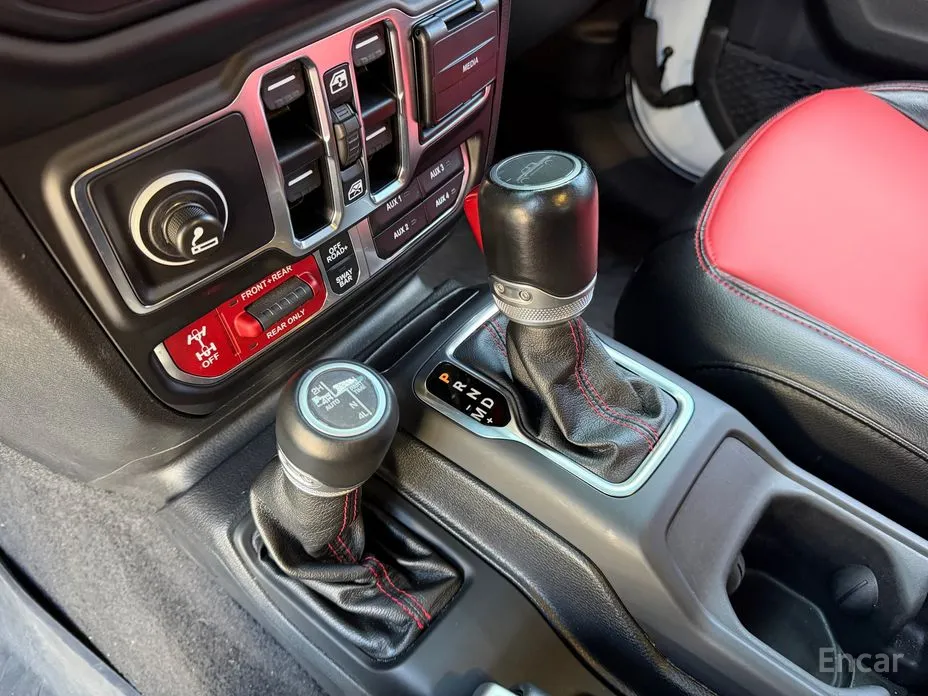 Фото 9 - Jeep Gladiator