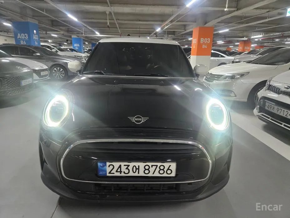 Фото 4 - Mini Cooper