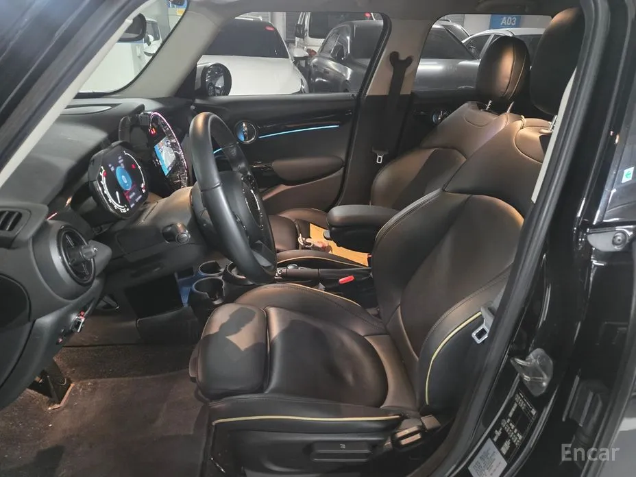 Фото 7 - Mini Cooper