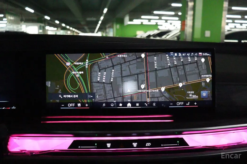 Фото 12 - BMW 7 Series