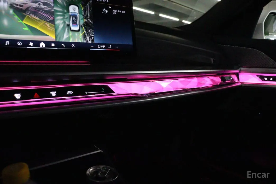 Фото 18 - BMW 7 Series