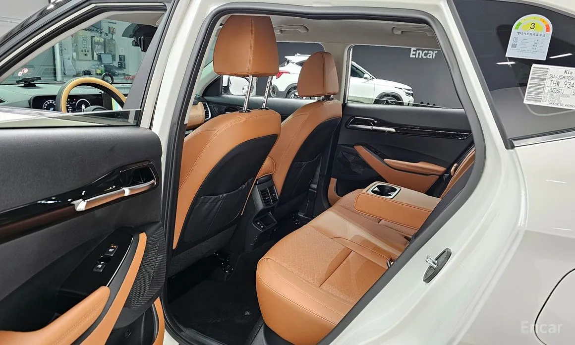 Фото 11 - Kia Seltos