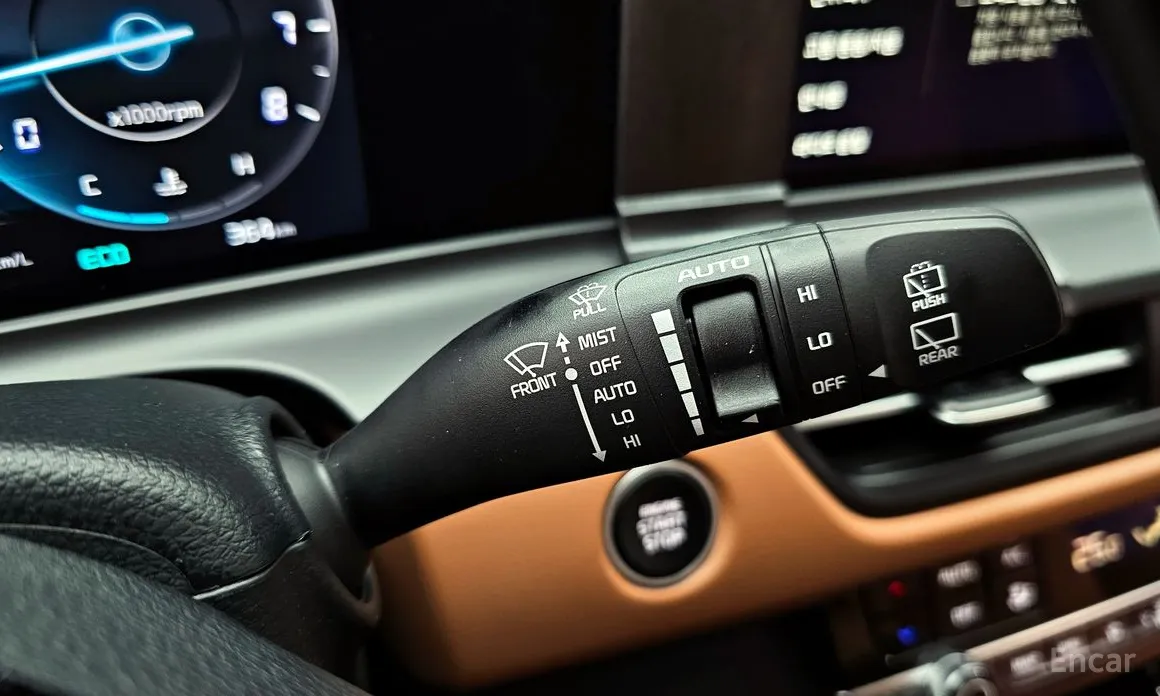 Фото 15 - Kia Seltos