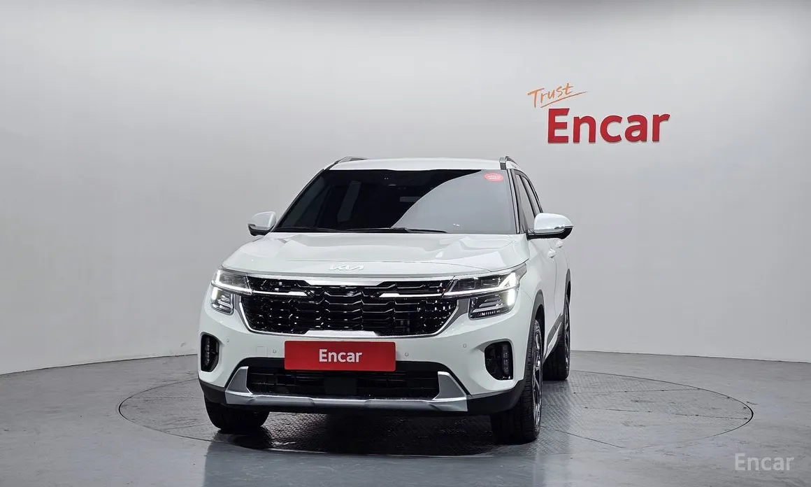 Фото 3 - Kia Seltos