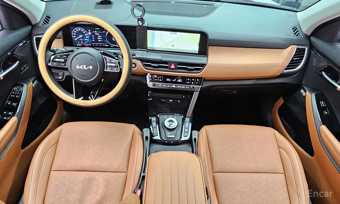 Фото 7 - Kia Seltos