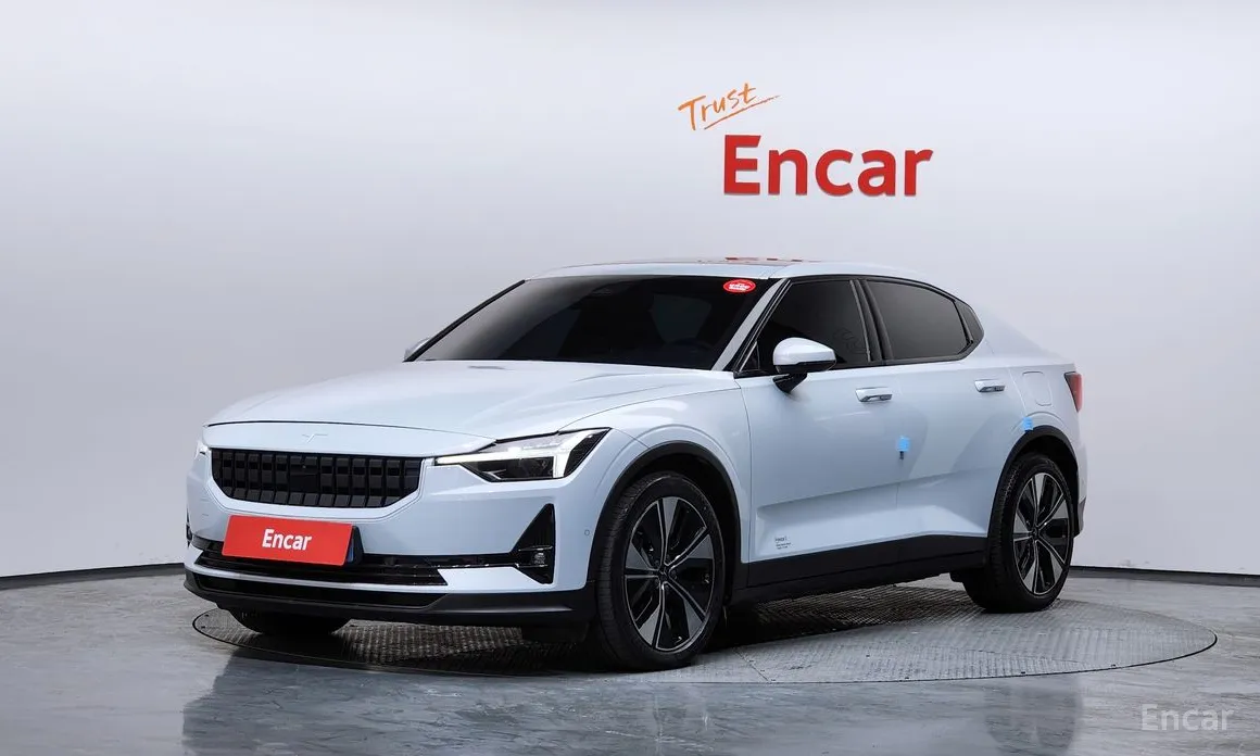 Фото 1 - Polestar 2