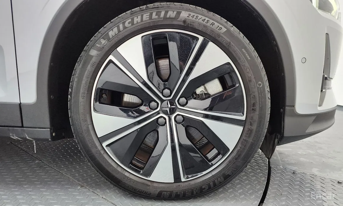 Фото 5 - Polestar 2