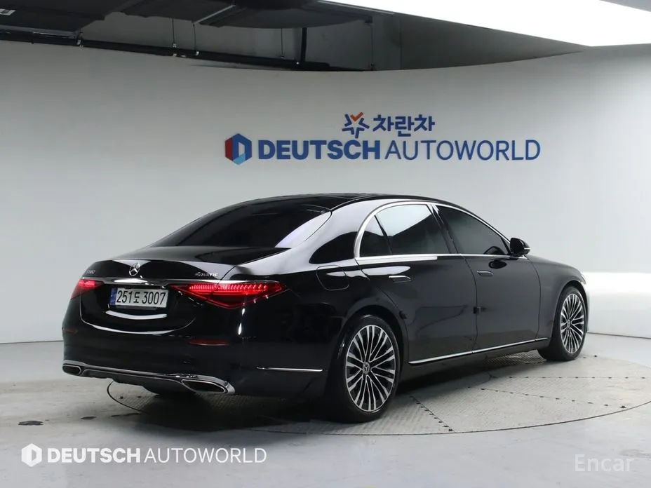 Фото 2 - Mercedes-Benz S-Class