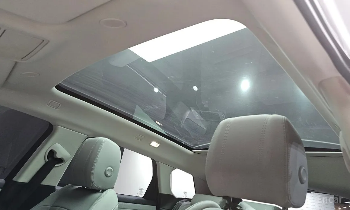 Фото 19 - Land Rover Range Rover Evoque