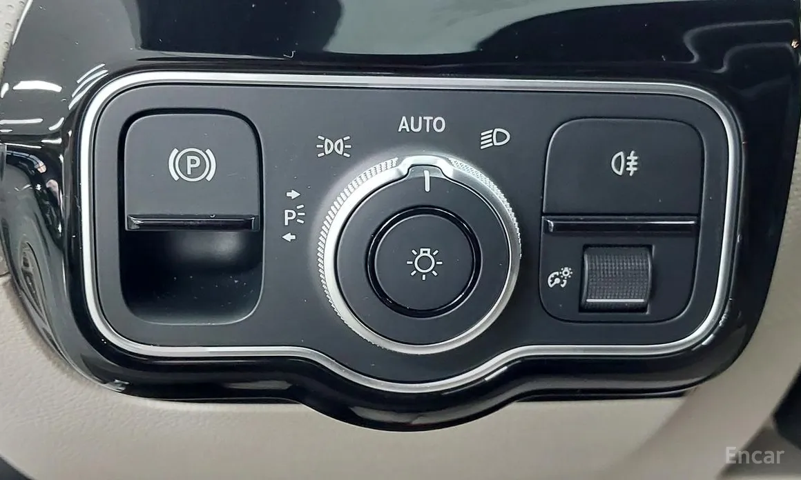 Фото 19 - Mercedes-Benz A-Class