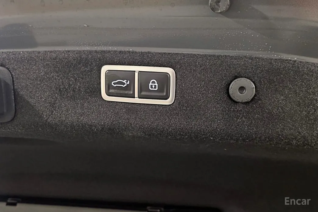 Genesis G70 2020 Gasoline 2.0T 4WD