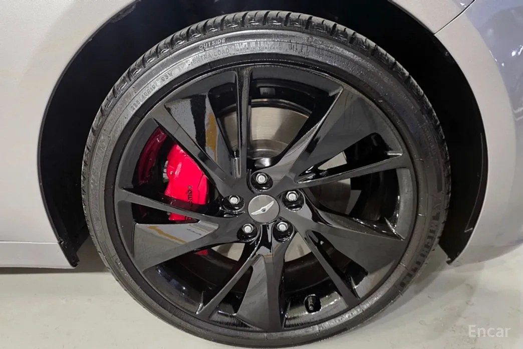 Genesis G70 2020 Gasoline 2.0T 4WD