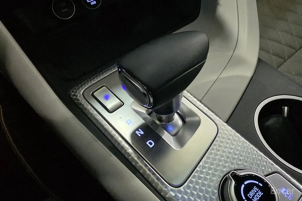 Genesis G70 2020 Gasoline 2.0T 4WD