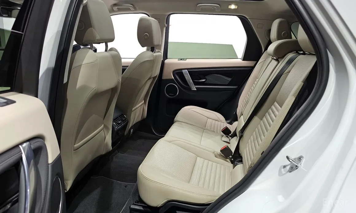 Фото 12 - Land Rover Discovery Sport