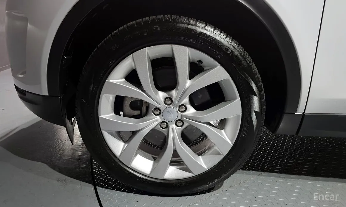 Фото 5 - Land Rover Discovery Sport