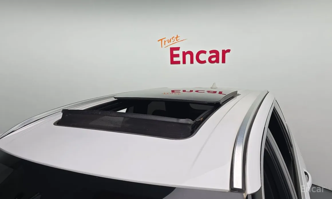 Фото 20 - Lincoln Aviator