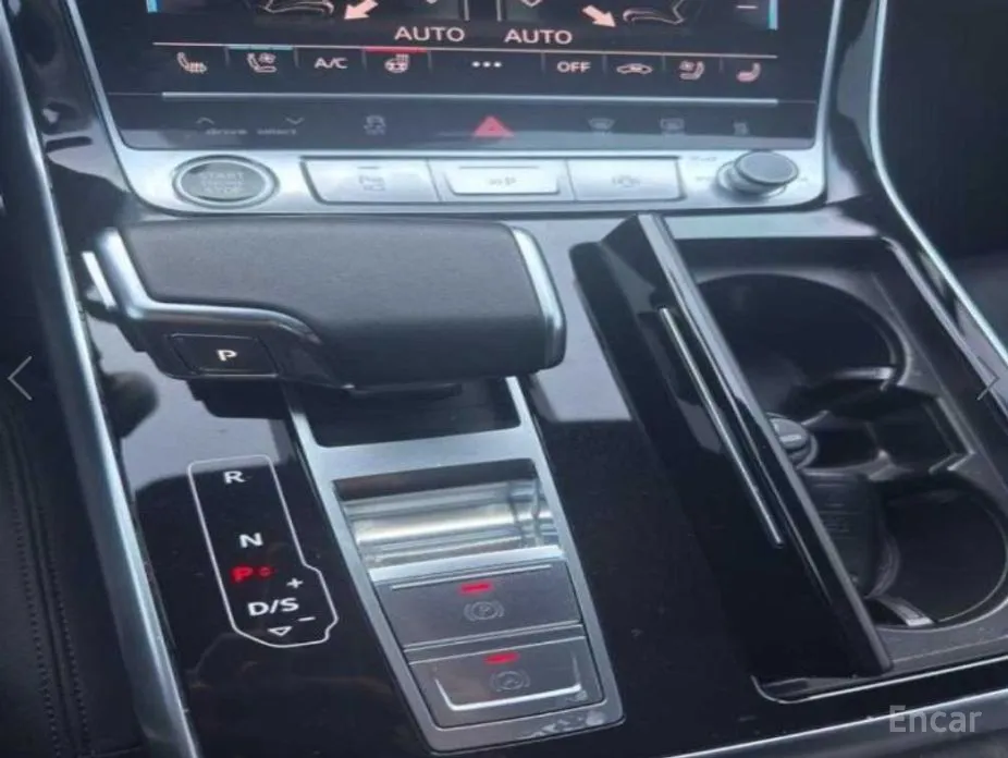 Фото 9 - Audi Q7