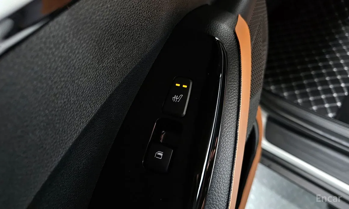 Фото 17 - Kia Seltos