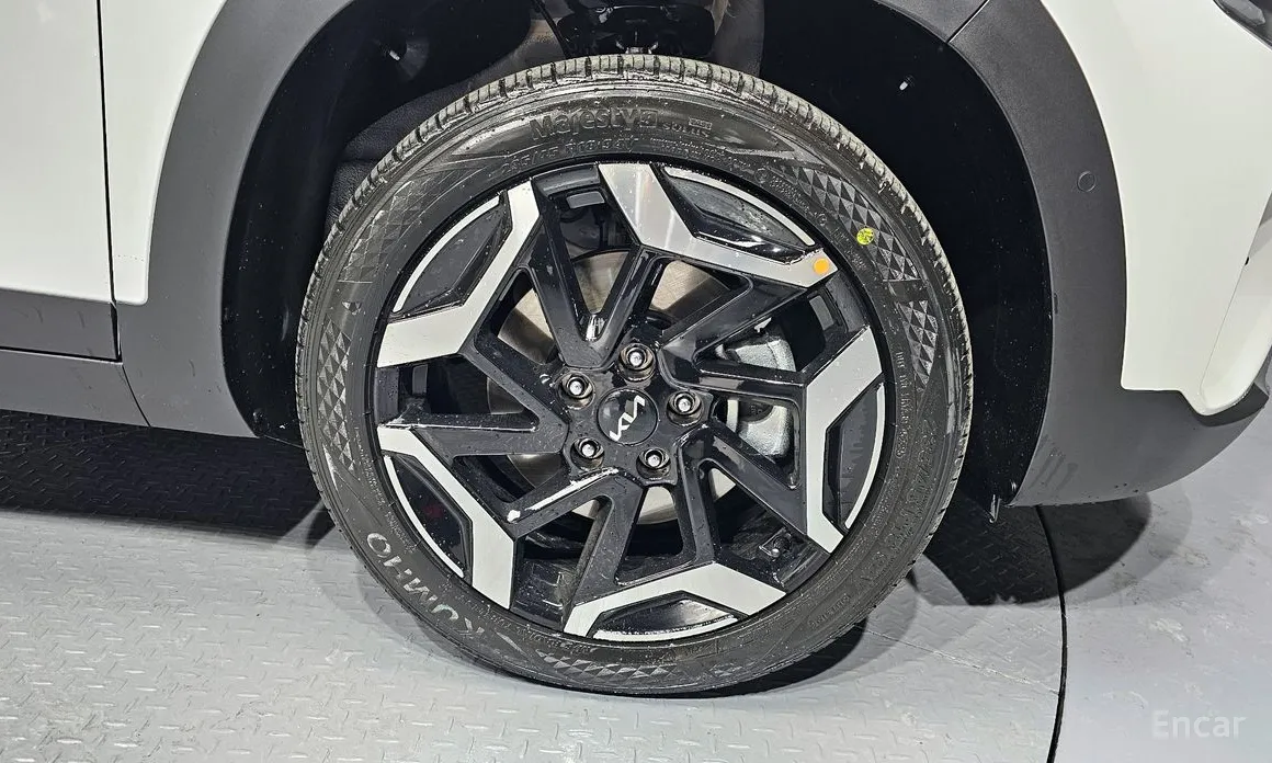 Фото 5 - Kia Seltos