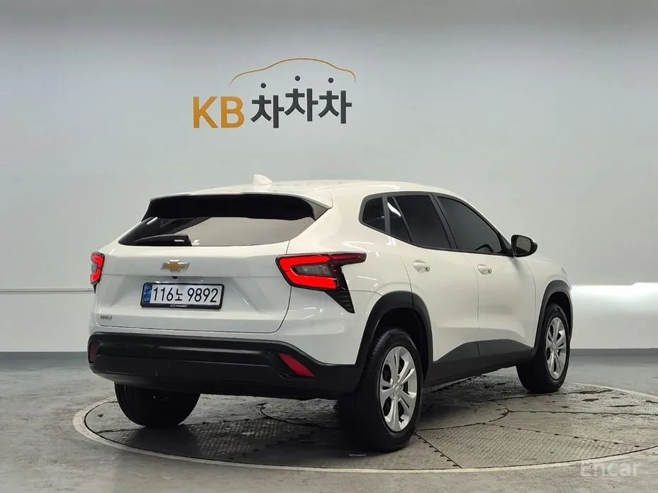 Фото 3 - Chevrolet Trax