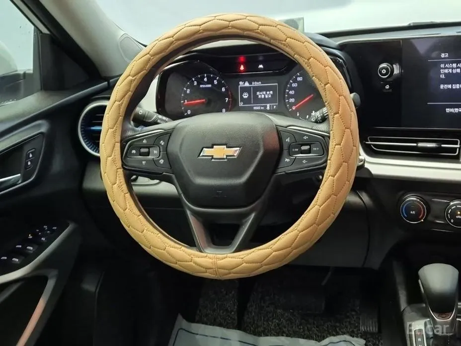 Фото 9 - Chevrolet Trax