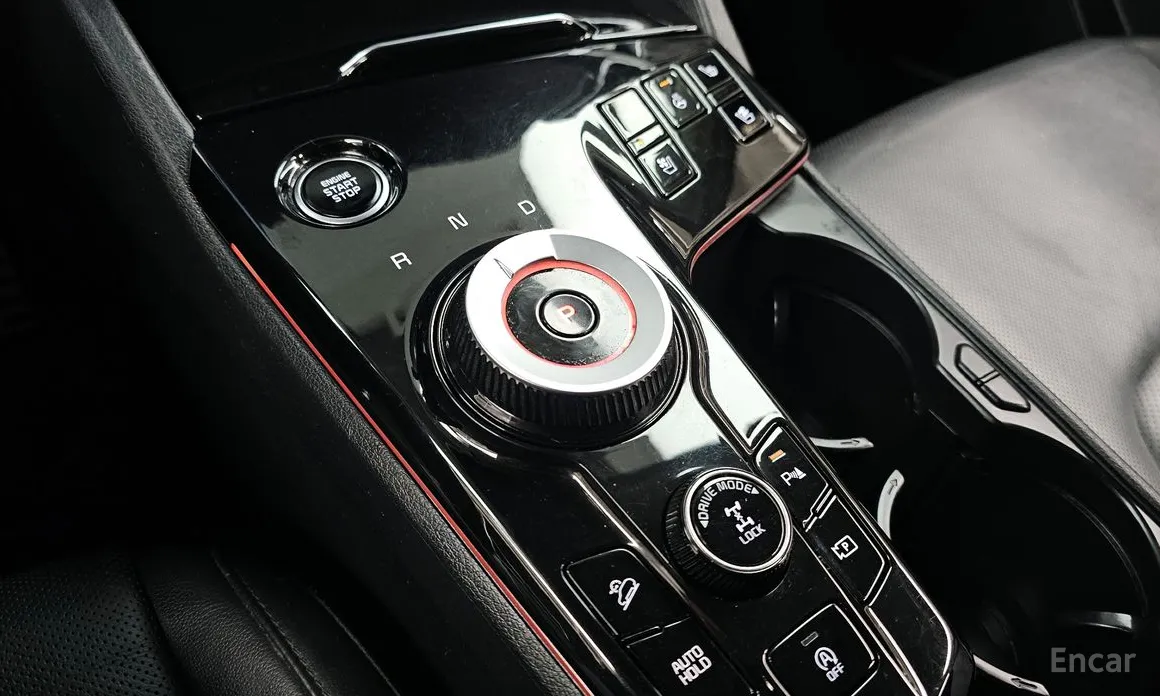 Фото 9 - Kia Sportage