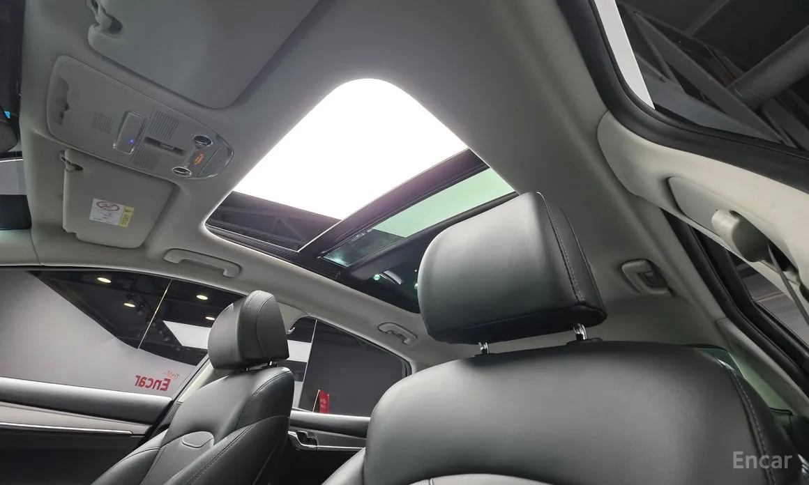 Фото 11 - Hyundai Grandeur