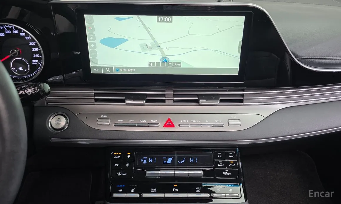 Фото 15 - Hyundai Grandeur