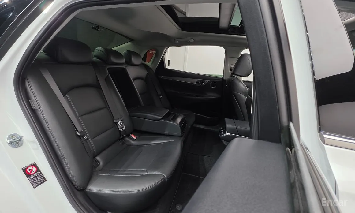 Фото 19 - Hyundai Grandeur