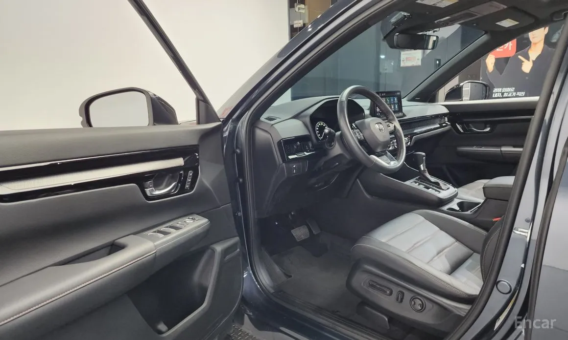 Фото 10 - Honda CR-V