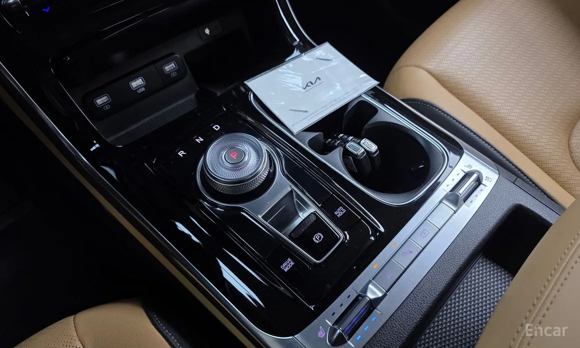 Фото 9 - Kia Carnival