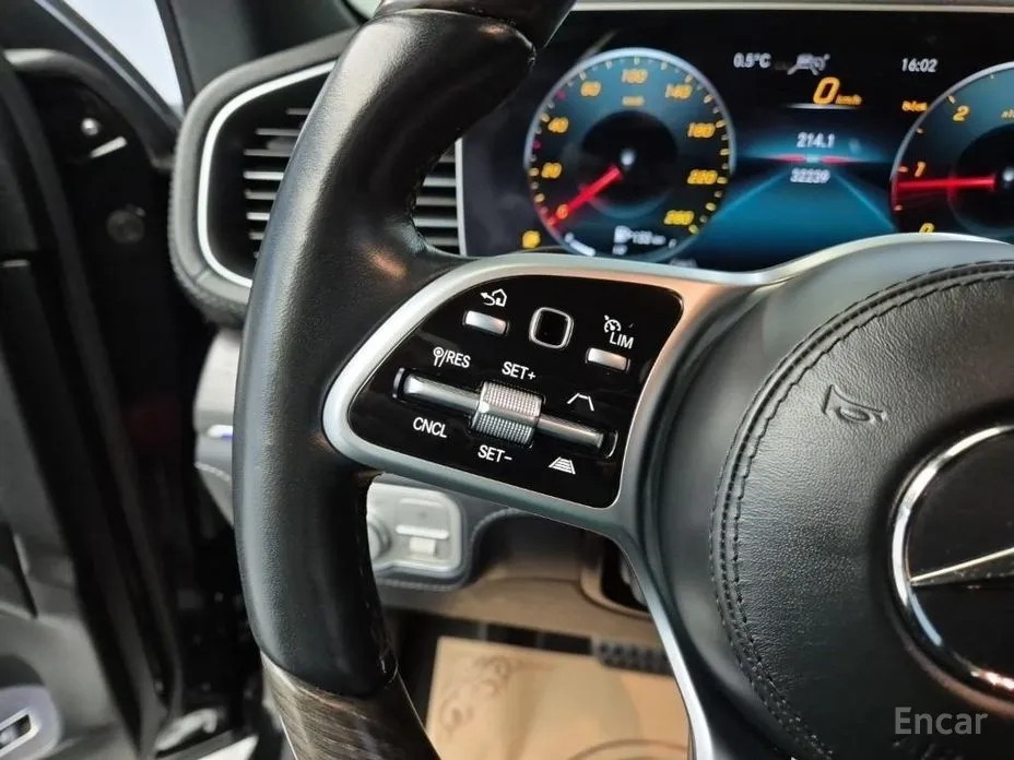 Фото 16 - Mercedes-Benz GLS-Class