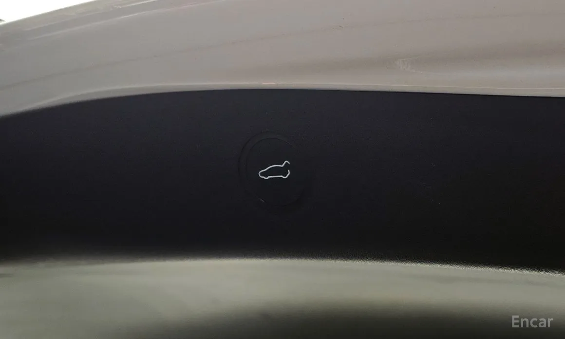 Фото 18 - Tesla Model 3