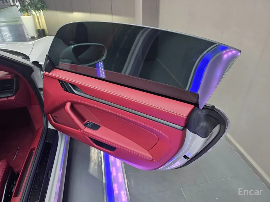 Фото 13 - Porsche 911