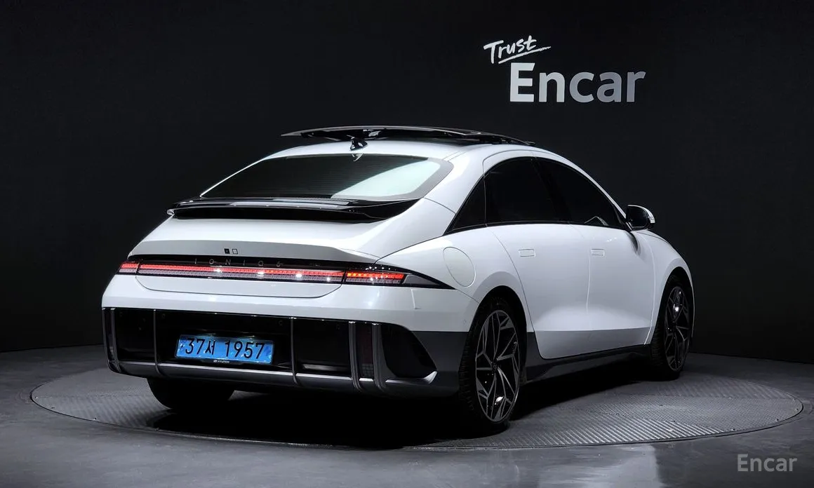 Фото 2 - Hyundai Ioniq 6