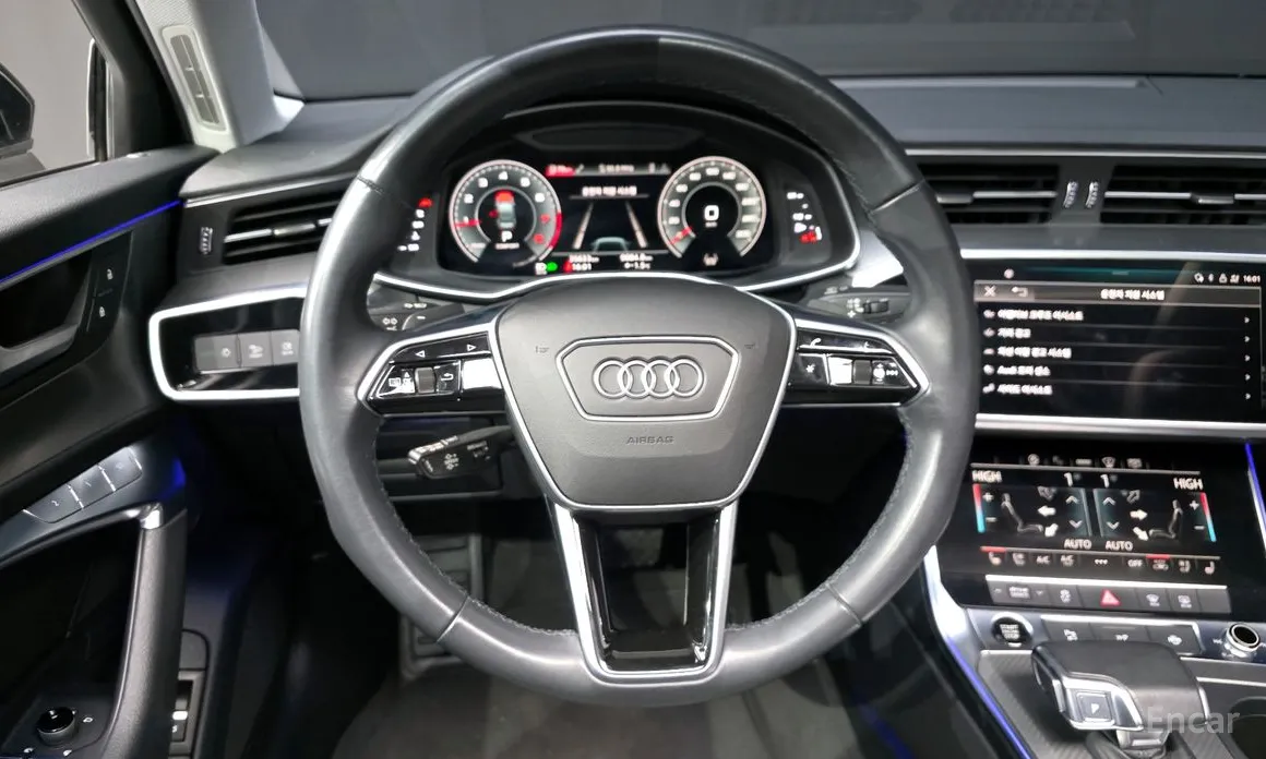 Фото 13 - Audi A6