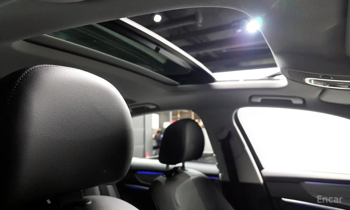 Фото 18 - Audi A6