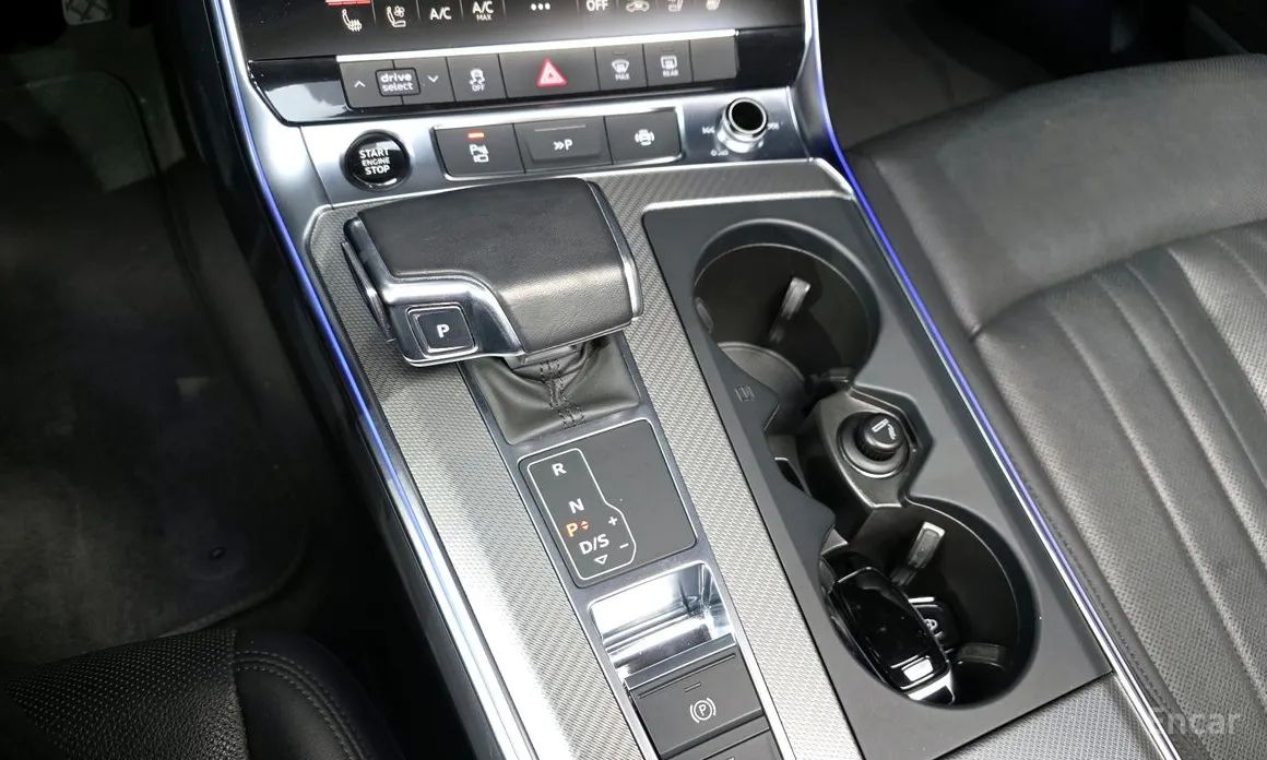 Фото 9 - Audi A6